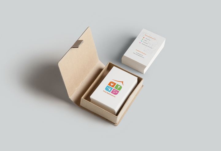 Cartes de visite Fred Réalisations dans leur boîte